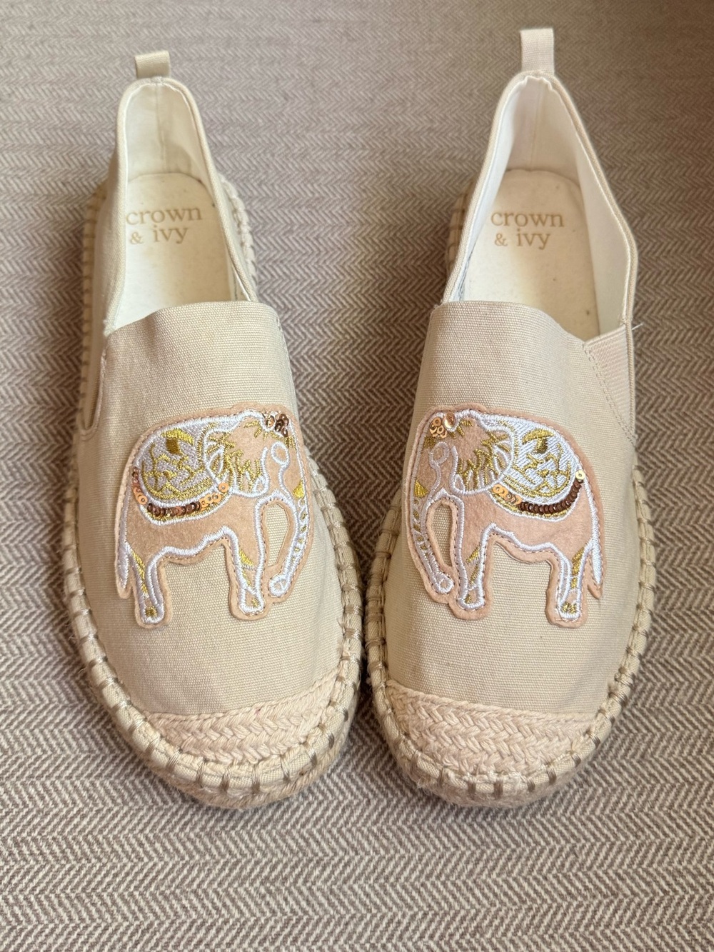 Crown & Ivy “Skylar”  Elephant Canvas Espadrille Loafers in Natural/Ivory - 8.5 - Picture 3 of 12